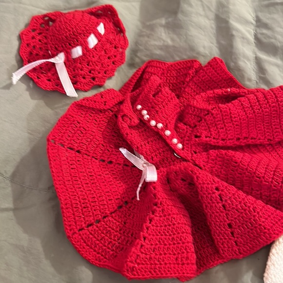 9 Handmade Barbie doll outfits - Picture 5 of 16